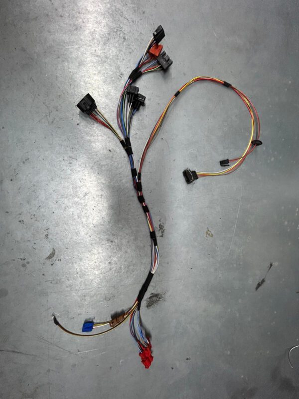 VW T4 Türkabelbaum Links Fahrerseite 7D0971120 – Bild 2