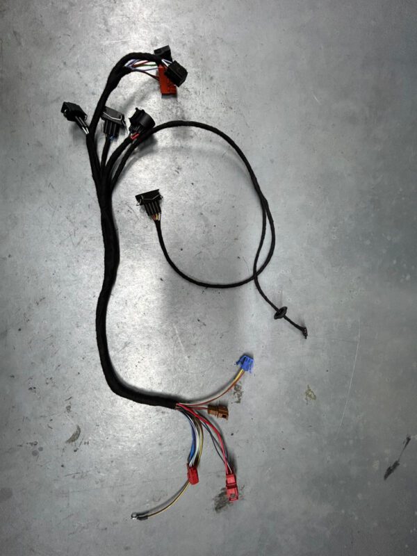 VW T4 Türkabelbaum Links Fahrerseite 7D0971120